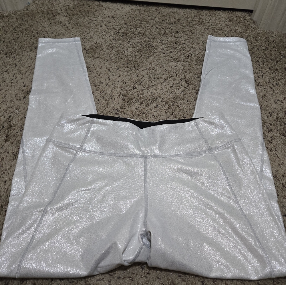 Victoria secret knockout white leggings size med
